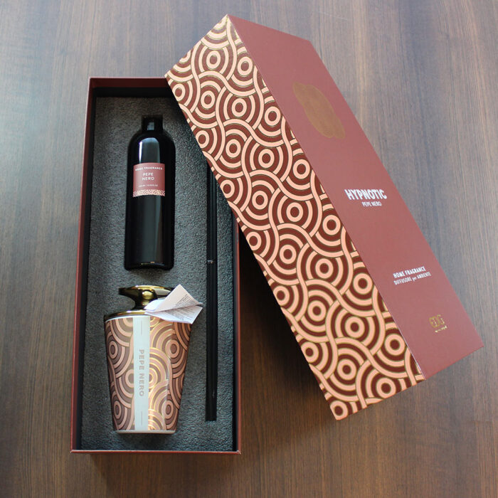 EDG Profumo per Ambiente con Bastoncini Hypnotic Pepe Nero 400 ml