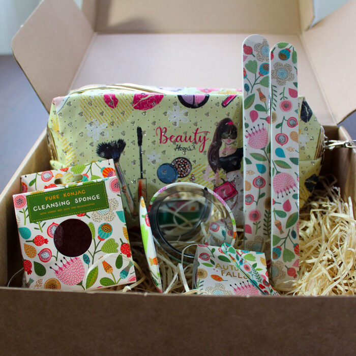 Gift Box – Autumn Falls in astuccio ”Trucchi” giallo – Idea Regalo